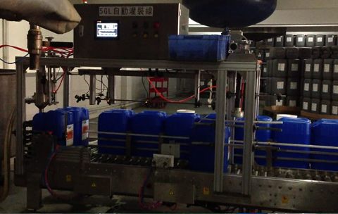 仲恒GAF-30系列計量液體自動灌裝線視頻