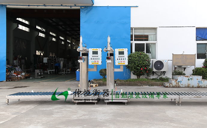 仲恒GAF-300L2-Ex液體自動灌裝機2