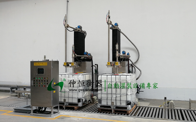 仲恒GAF1500L2-A噸桶灌裝機(jī)